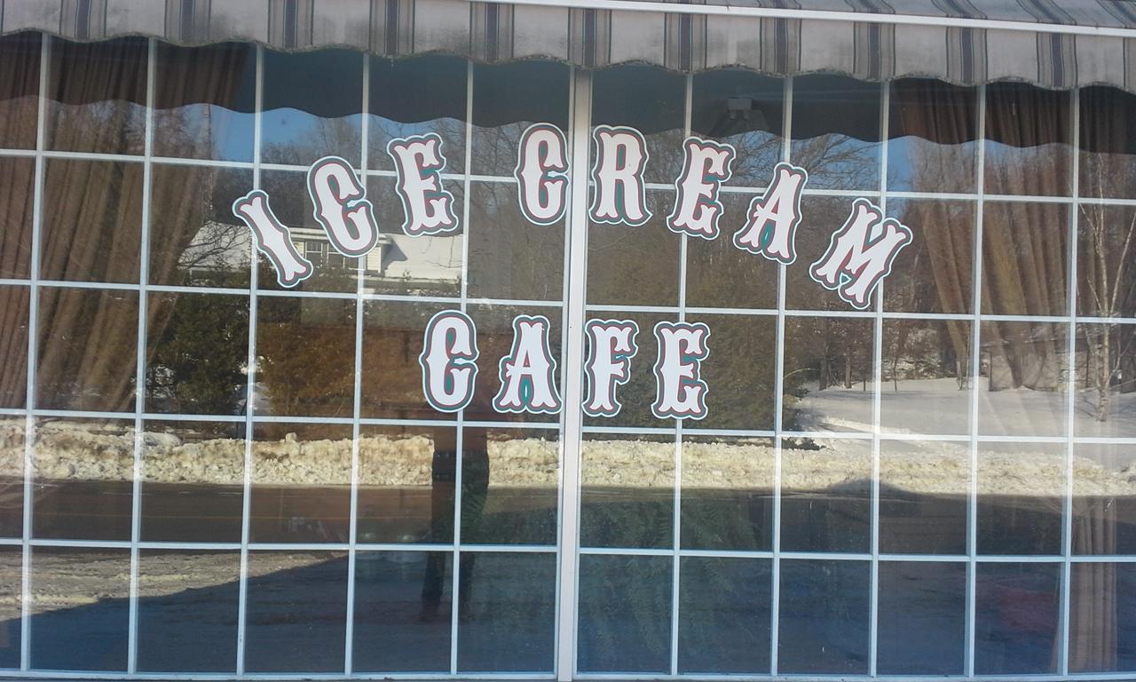 Normandale Century Inn エクステリア 写真